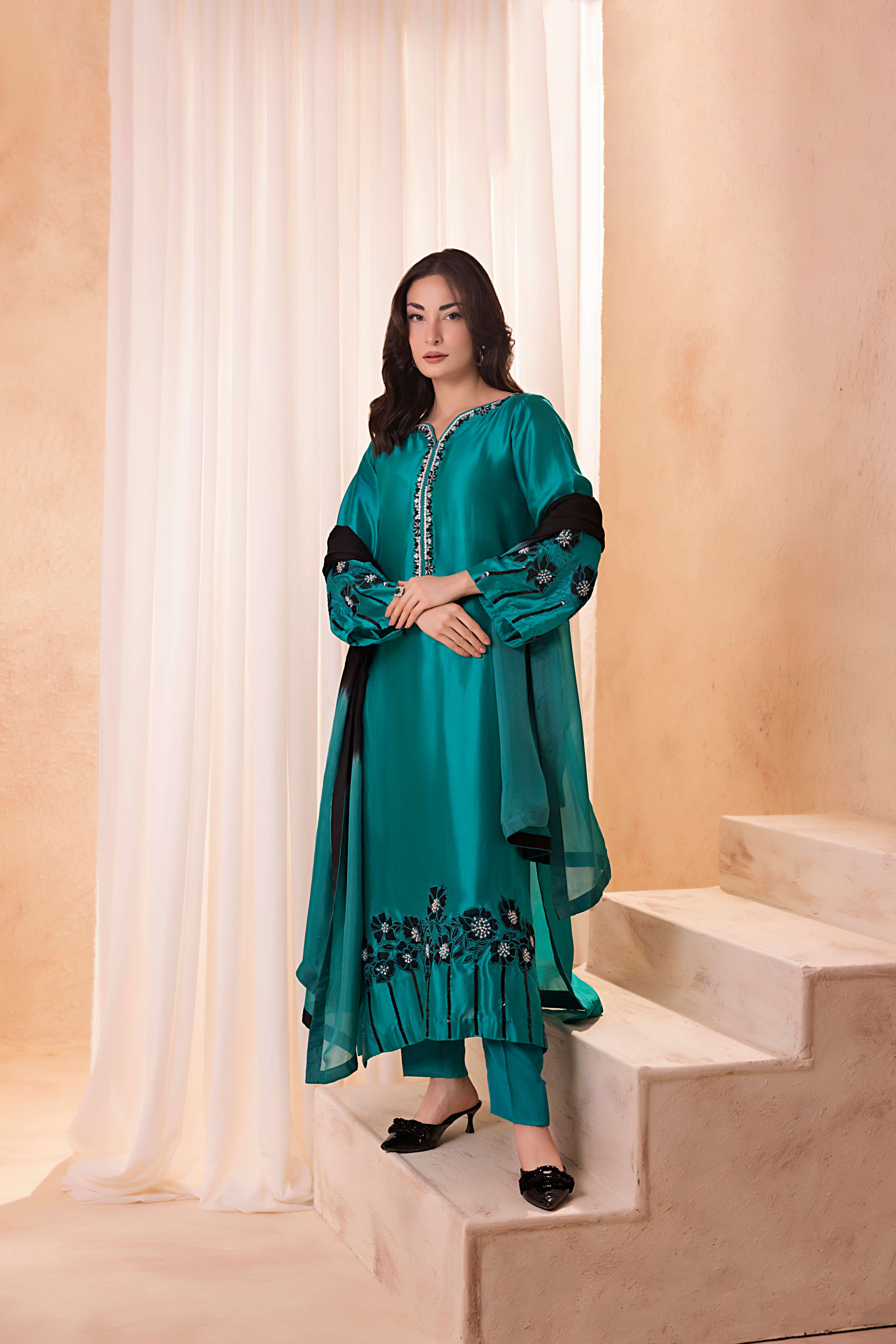 Reine Sea Green Silk Dress Elegant Formal Outfit for Gatherings Shirt & Pants / S / Sequin Dupatta Reine Sea Green Silk Dress Elegant Formal Outfit for Gatherings Shirt & Pants / S / Sequin Dupatta