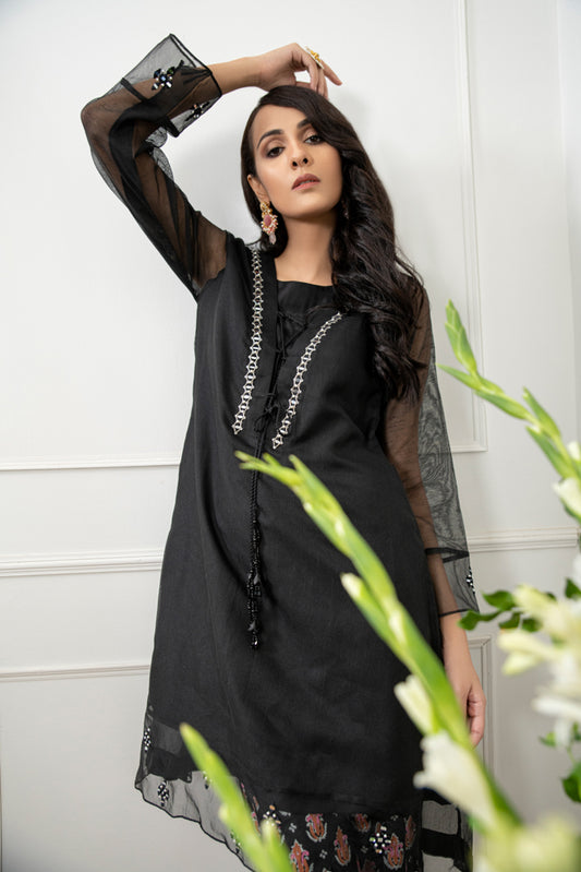 5 Unique Formal Dresses Available Online at Shireen Lakdawala