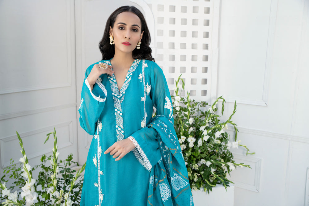 5 Reason Shireen Lakdawala is Your Go-To Fashion Brand