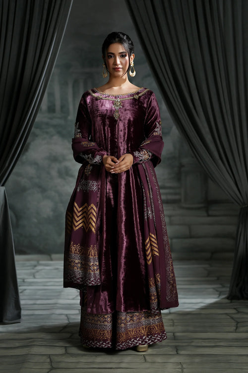 embroidery winter dress luxury Deep blue embroidered marina 3pc dress with a perfect winter woven shawl  Shop Here: https://mariab.com.pk/wTpWtS Product Code: DW-W24-102R1 Luxury  Pret Now Available In-Stores & Online #mariabofficial #LuxuryPret
