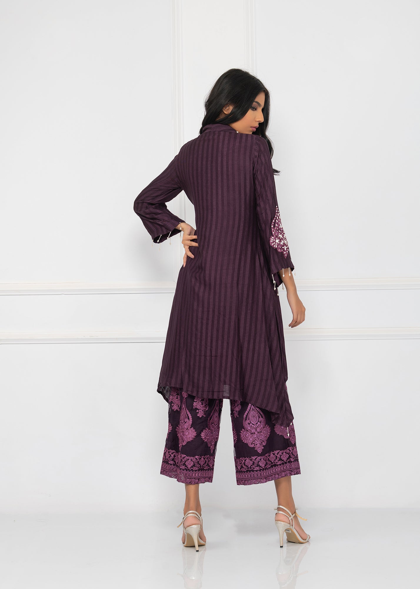 Add Some Elegance with Aubergine Pearl's Pakistani Womens Dresses ...